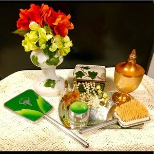 Antique Vanity Set